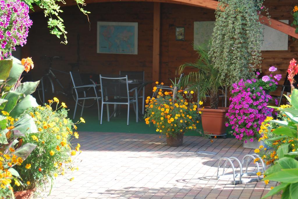 Pension Borna Extérieur photo
